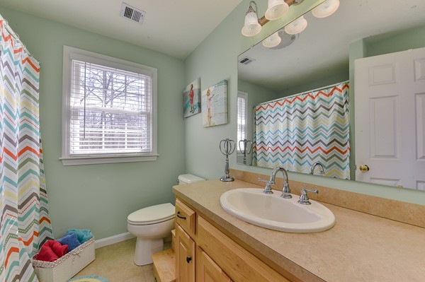 831 Marston Road Northbridge, MA 01588 - Photo 23 of 26