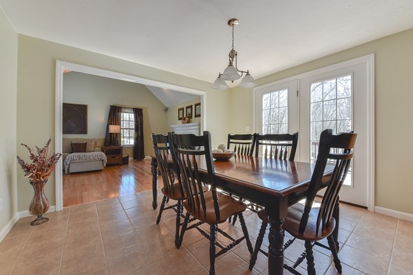 831 Marston Road Northbridge, MA 01588 - Photo 6 of 26