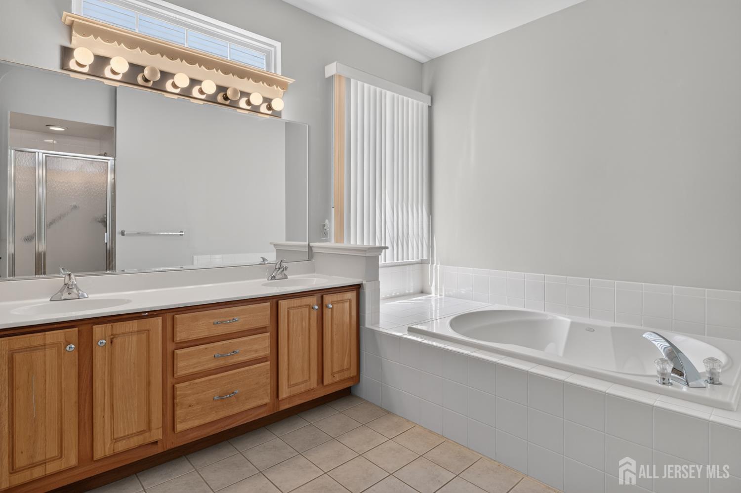 20 Valley Stream Place Barnegat, NJ 08005 - Photo 32 of 37