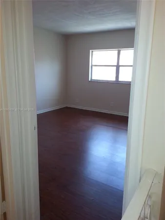 $1,800 | 2604 Northwest 52nd Avenue, Unit C15, Lauderhill, FL 33313