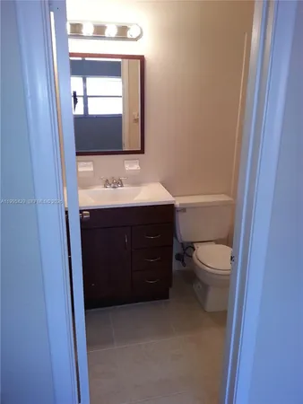 $1,800 | 2604 Northwest 52nd Avenue, Unit C15, Lauderhill, FL 33313