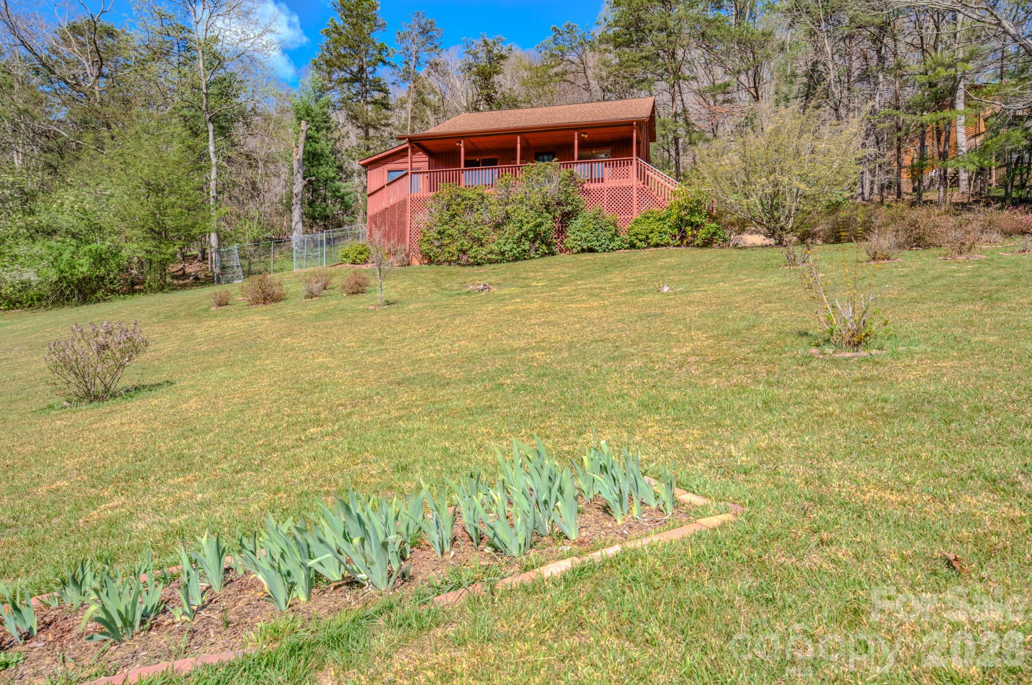 42 Camelfield Road Weaverville, NC 28787 - Photo 1 of 48