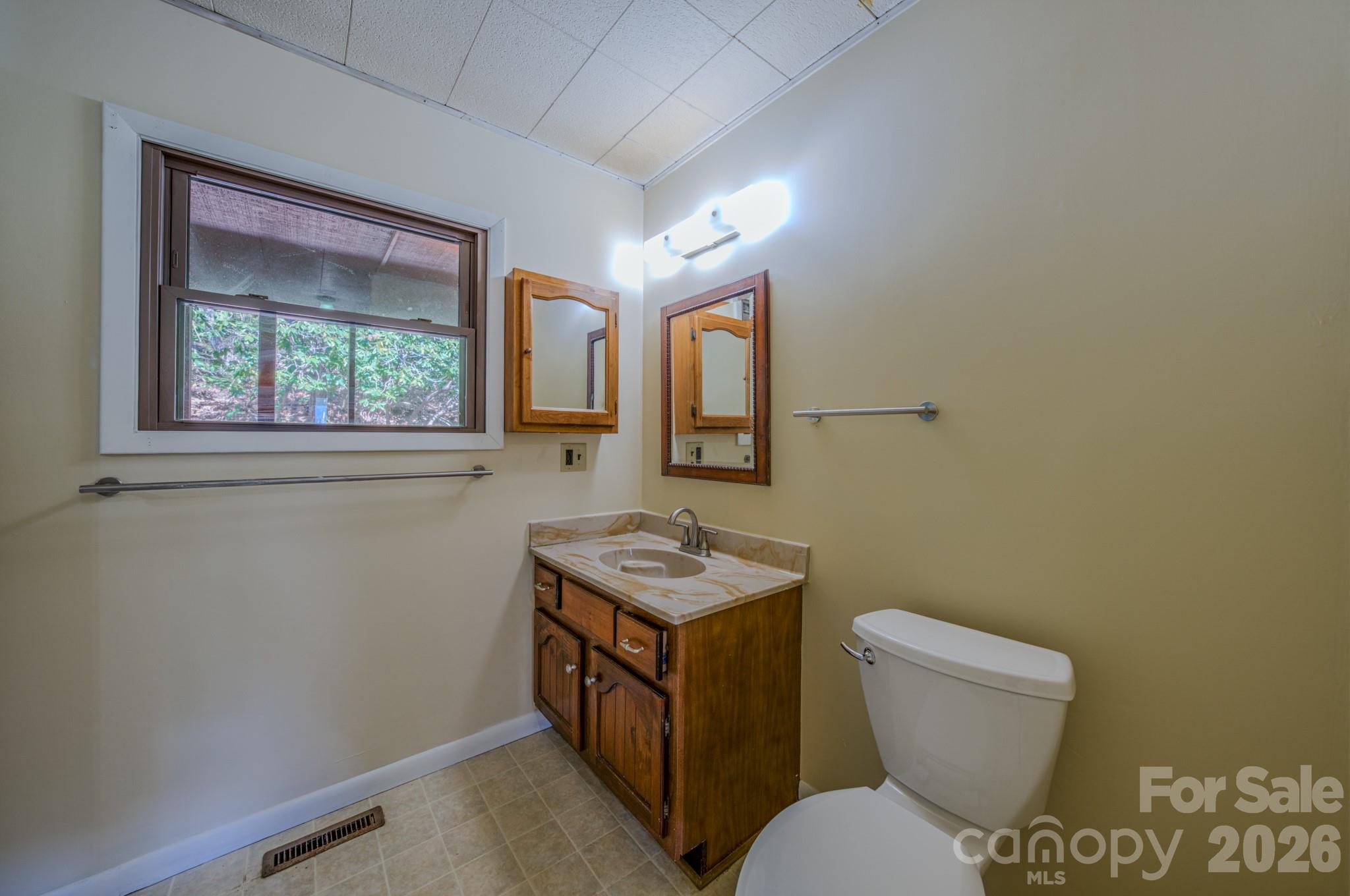 42 Camelfield Road Weaverville, NC 28787 - Photo 9 of 48