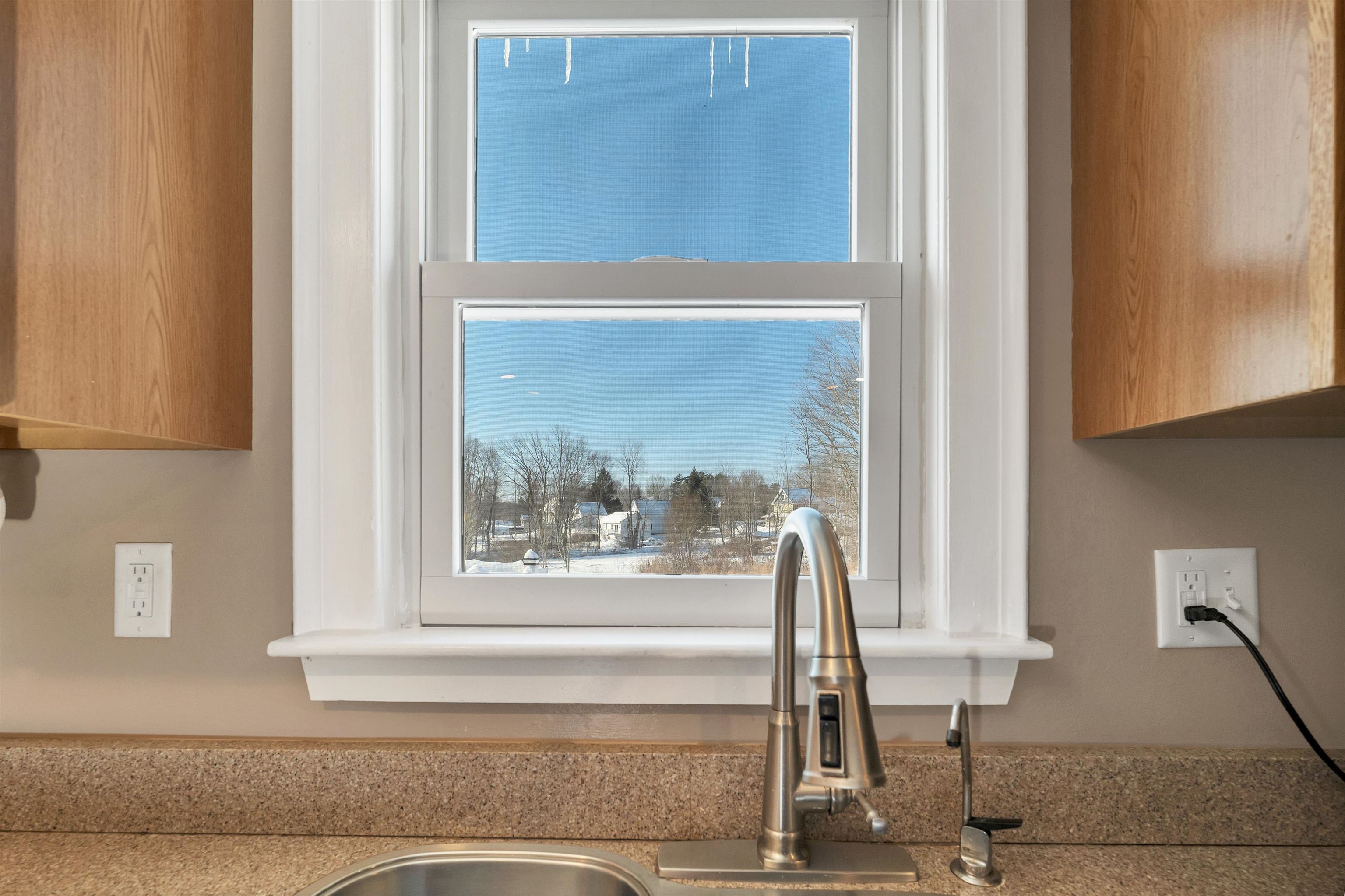 102 Elm Street Epping, NH 03042 - Photo 19 of 49