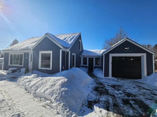 $399,900 | 102 Elm Street, Epping, NH 03042