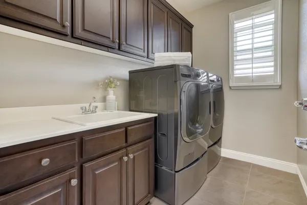 $2,588,000 | 5582 Castello Court, Dublin, CA 94568