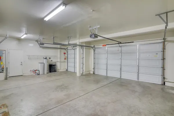 $2,588,000 | 5582 Castello Court, Dublin, CA 94568