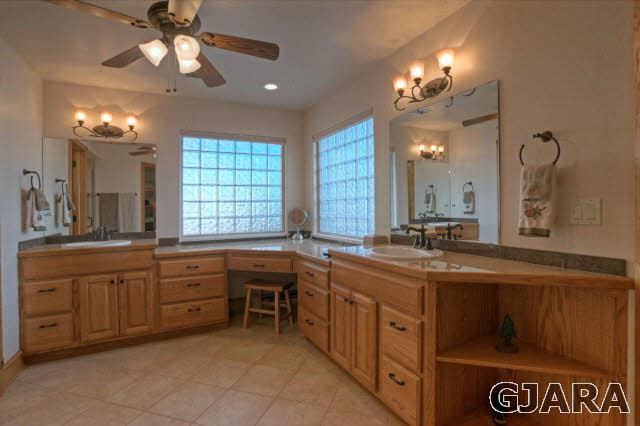 1429 Q Road Loma, CO 81524 - Photo 15 of 25 Gallery Image 15