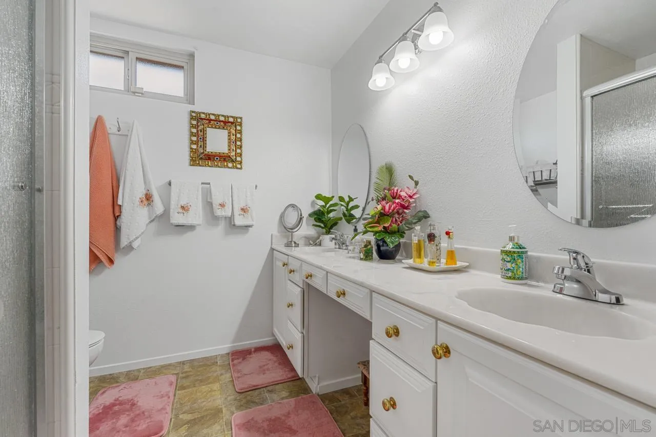 724 Nob Circle Vista, CA 92084 - Photo 18 of 30