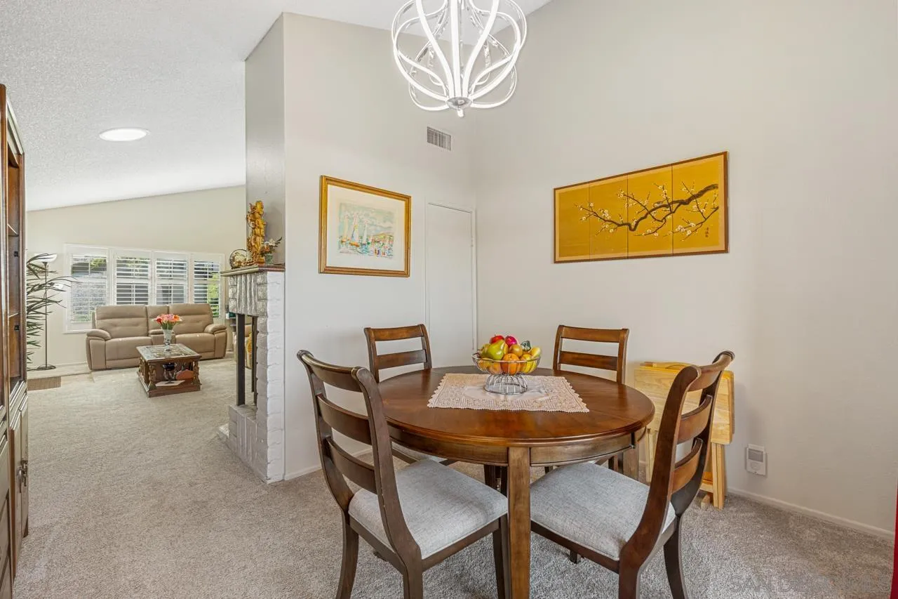 724 Nob Circle Vista, CA 92084 - Photo 7 of 30