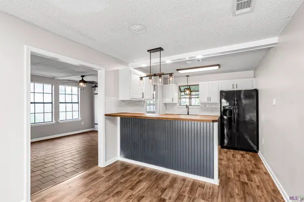 $2,050 | 17120 Willow Oak Alley, Prairieville, LA 70769