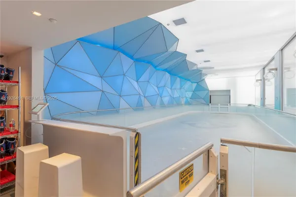 $60,000 | 17975 Collins Avenue, Unit 502, Sunny Isles Beach, FL 33160