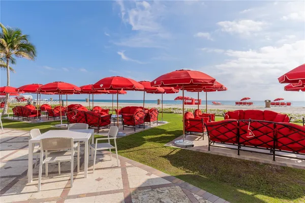 $60,000 | 17975 Collins Avenue, Unit 502, Sunny Isles Beach, FL 33160