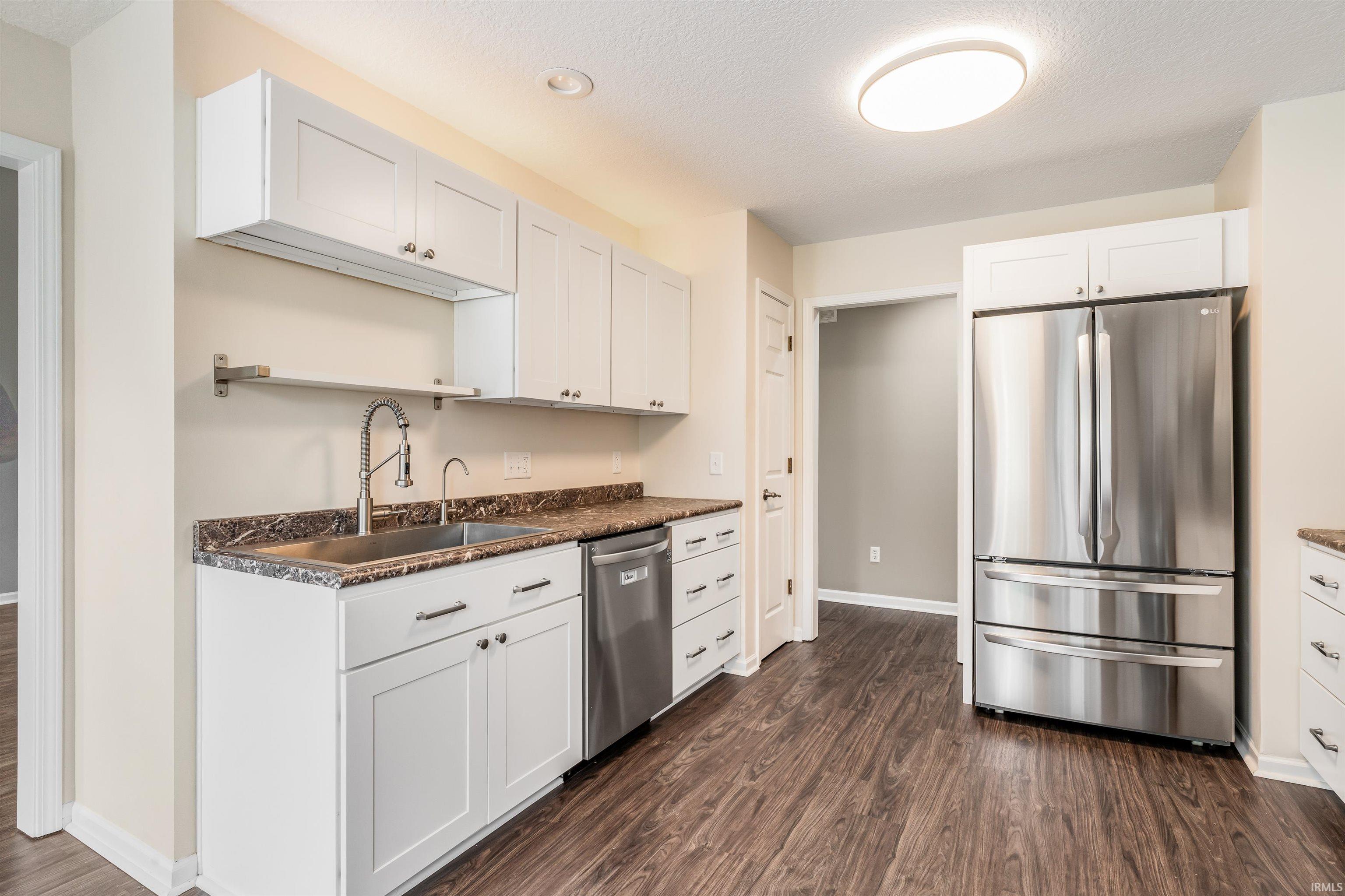 317 Ridge Hill Place Fort Wayne, IN 46804 - Photo 7 of 24