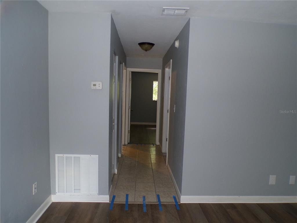 1915 Southwest 70th Terrace Gainesville, FL 32607 - Photo 10 of 17 Gallery Image 10