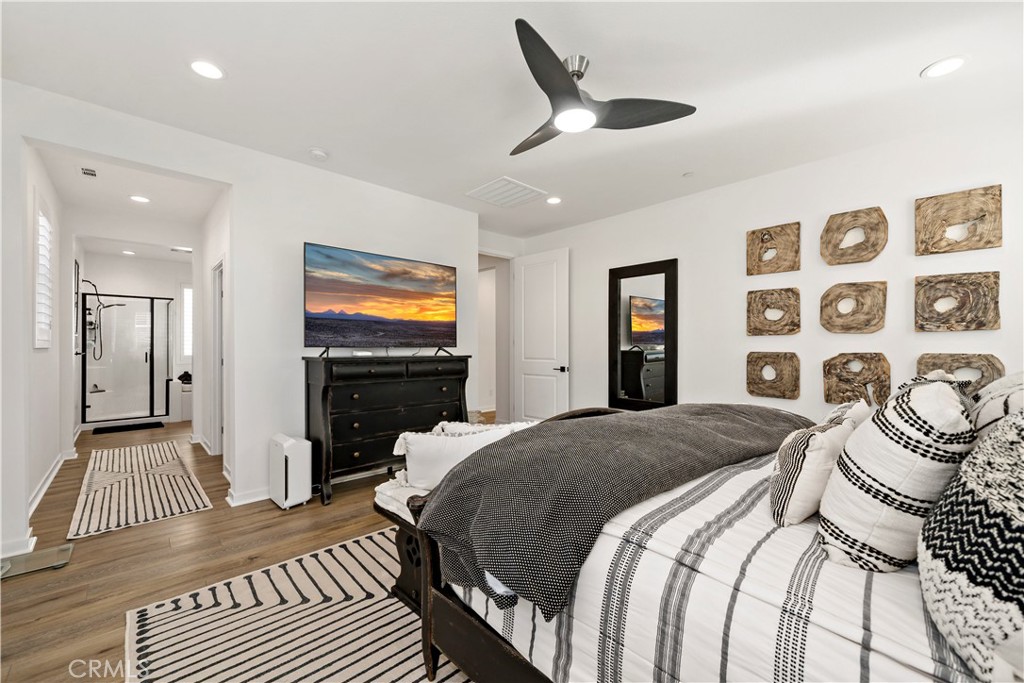 32230 Penstemon Way Temecula, CA 92591 - Photo 28 of 61 Owners Suite