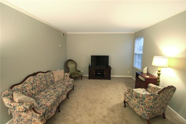 112 Bellevue Road, Unit 40 Nashville, TN 37221 - Photo 5 of 14 Gallery Image 5