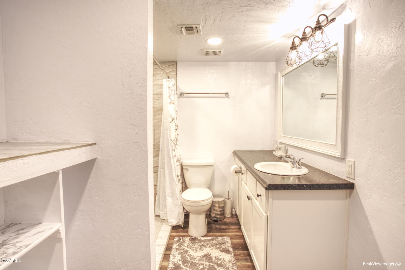 1200 South Riordan Ranch Street, Unit 15 Flagstaff, AZ 86001 - Photo 8 of 11 Bathroom
