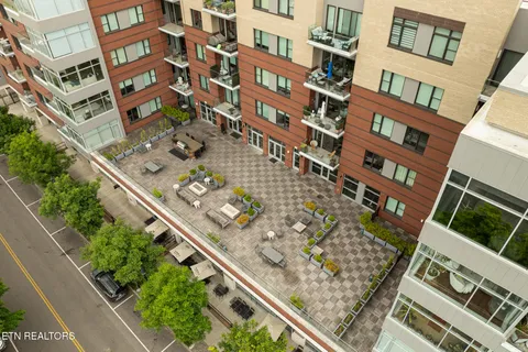 $1,795,000 | 333 West Depot Avenue, Unit 603, Knoxville, TN 37917