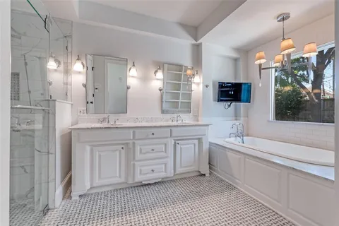 $1,875,000 | 7838 Southwestern Boulevard, Dallas, TX 75225