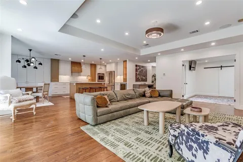 $1,875,000 | 7838 Southwestern Boulevard, Dallas, TX 75225