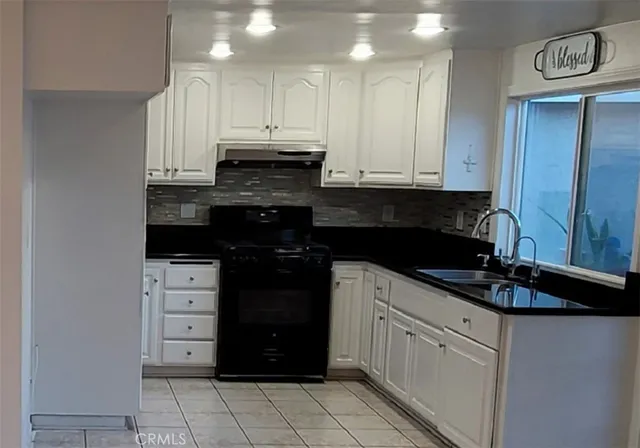 $3,800 | 2150 West Churchill Circle, Anaheim, CA 92804