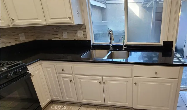 $3,800 | 2150 West Churchill Circle, Anaheim, CA 92804