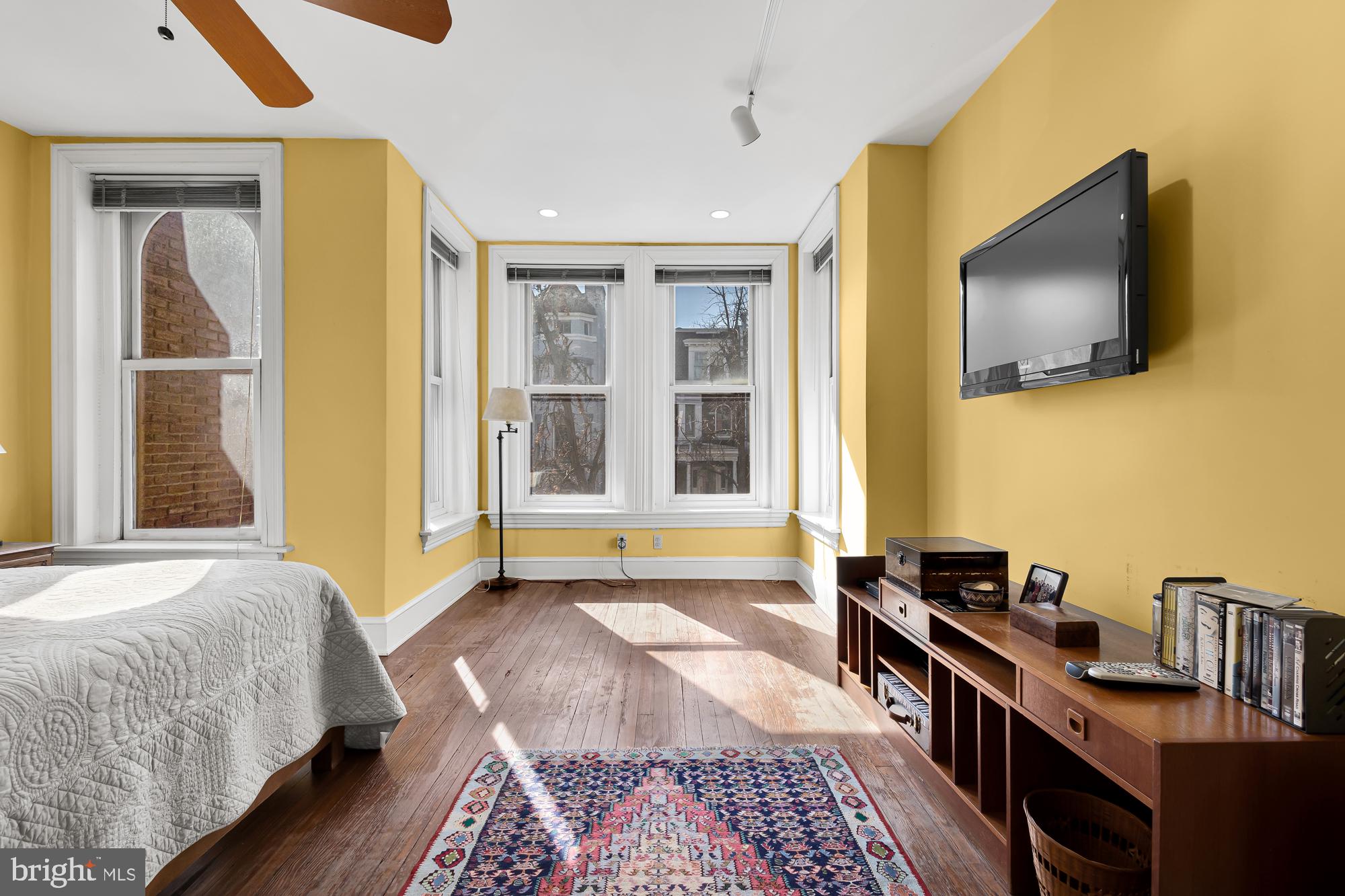 1815 Belmont Road Northwest Washington, DC 20009 - Photo 23 of 34