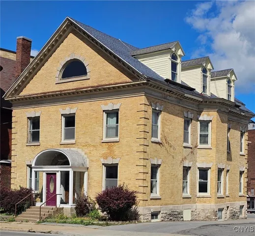 $395,000 | 3 Hopper Street, Utica, NY 13501