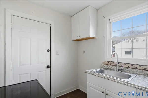 $160,000 | 2013 Cool Lane, Richmond, VA 23223