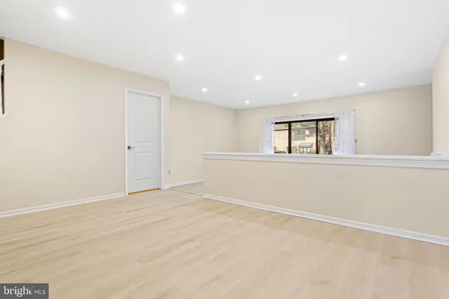 $414,900 | 510 Kings Croft Drive, Cherry Hill, NJ 08034