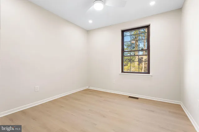 $414,900 | 510 Kings Croft Drive, Cherry Hill, NJ 08034