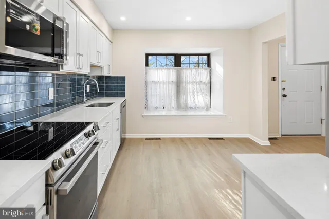 $414,900 | 510 Kings Croft Drive, Cherry Hill, NJ 08034