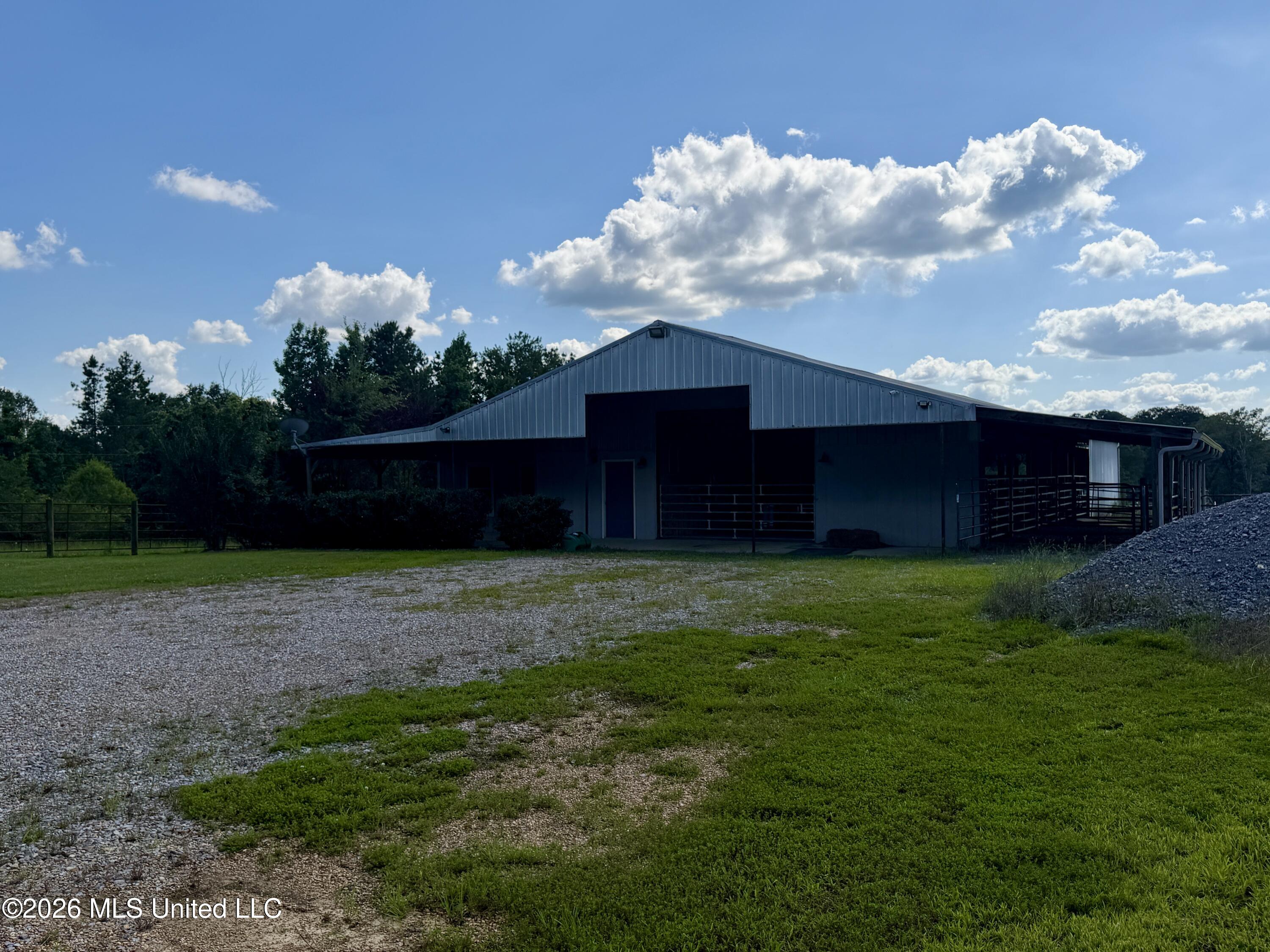 1071 Williams Road Wesson, MS 39191 - Photo 5 of 48 IMG_2820