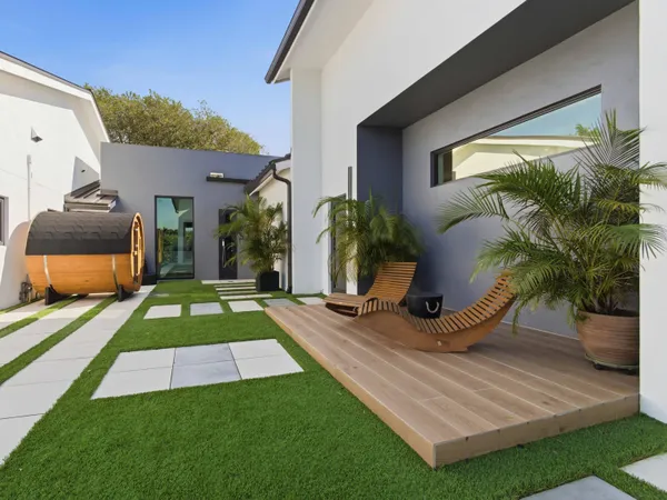$4,149,000 | 256 Hamlet Drive, Delray Beach, FL 33445