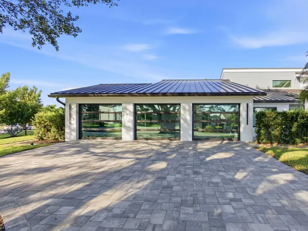 $4,149,000 | 256 Hamlet Drive, Delray Beach, FL 33445