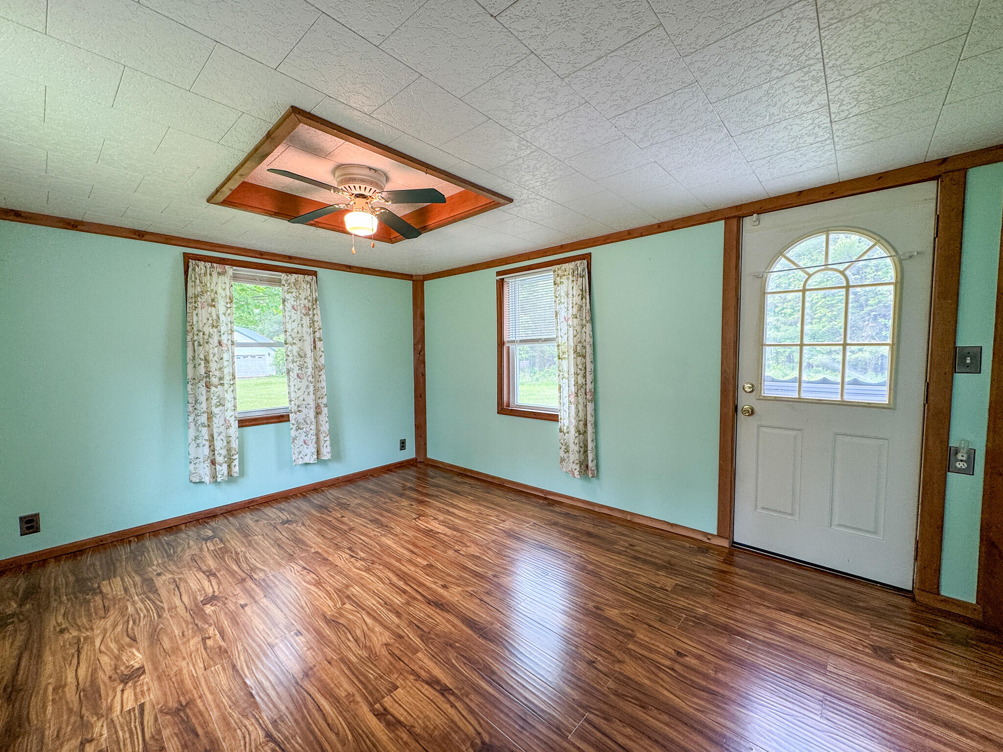 1736 Park Street Springfield, ME 04487 - Photo 12 of 26 12