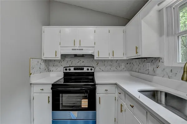 $389,000 | 1018 Wayne Drive Southwest, Snellville, GA 30078
