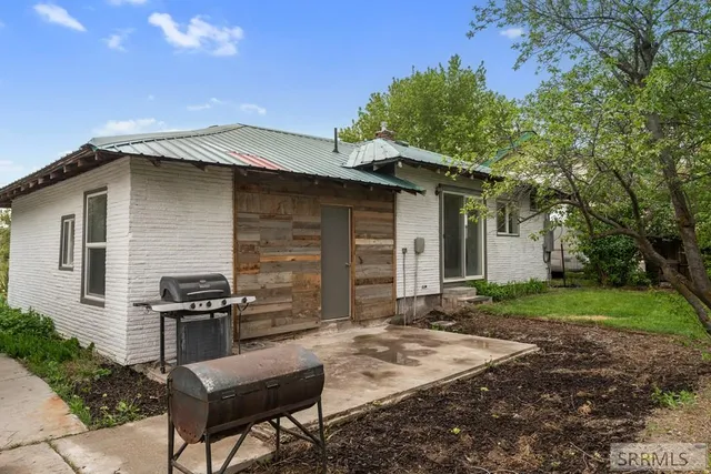 $299,000 | 225 West Kootenai, Rockland, ID 83271