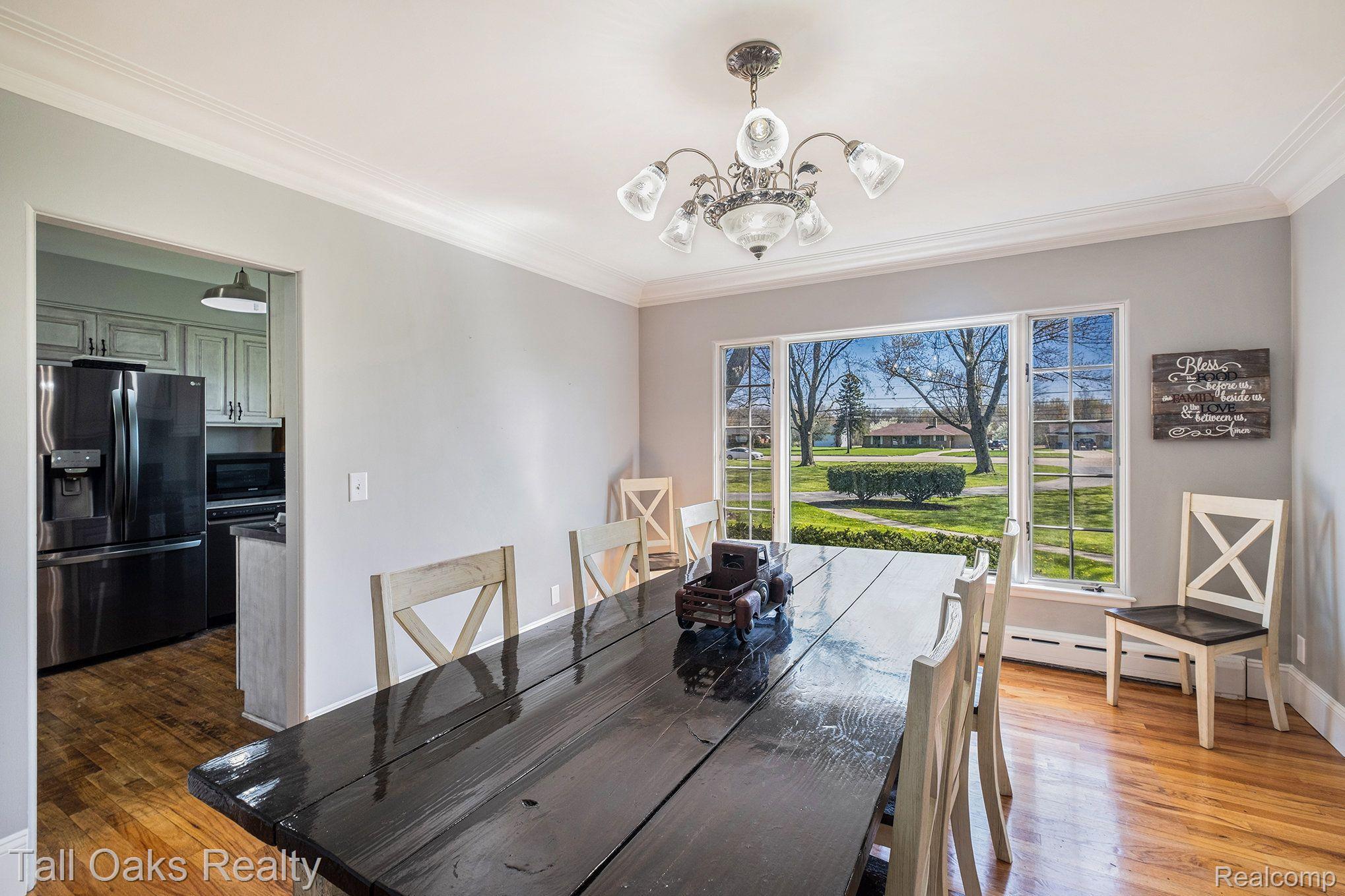 8239 Davison Road Davison, MI 48423 - Photo 8 of 40 Gallery Image 8