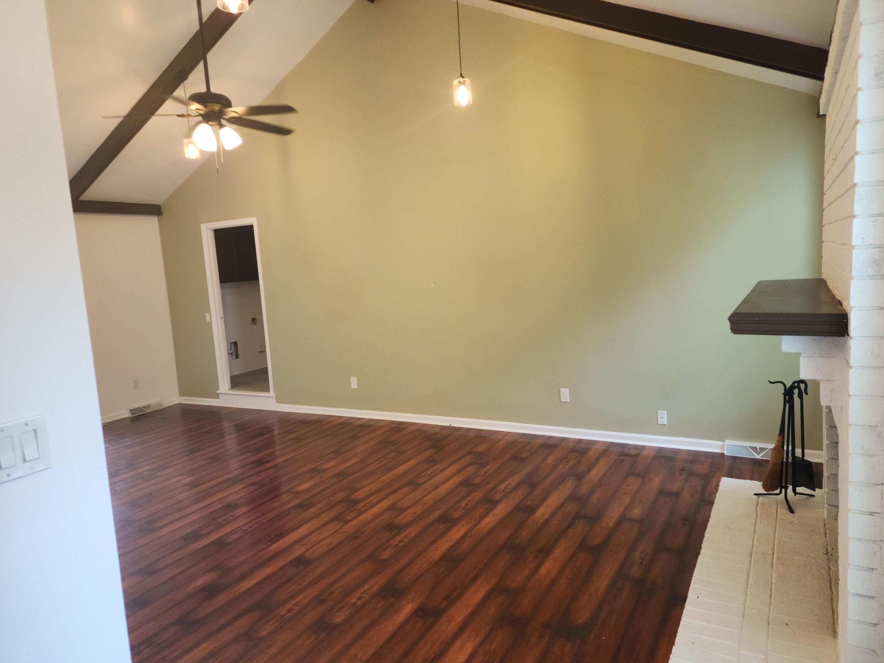 747 Brant Road Charleston, SC 29414 - Photo 3 of 28 20260501_112645