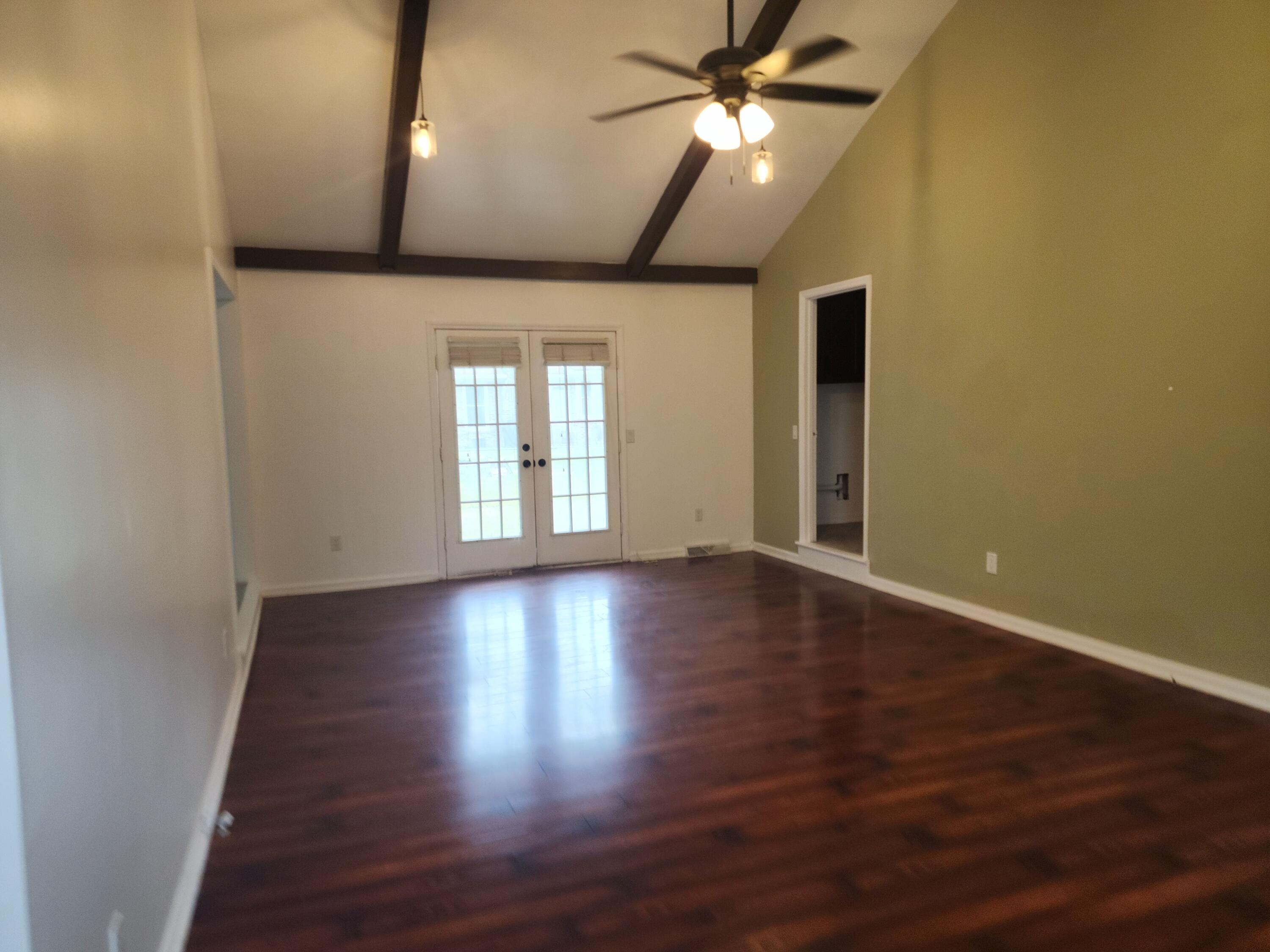 747 Brant Road Charleston, SC 29414 - Photo 4 of 28 20260501_112655