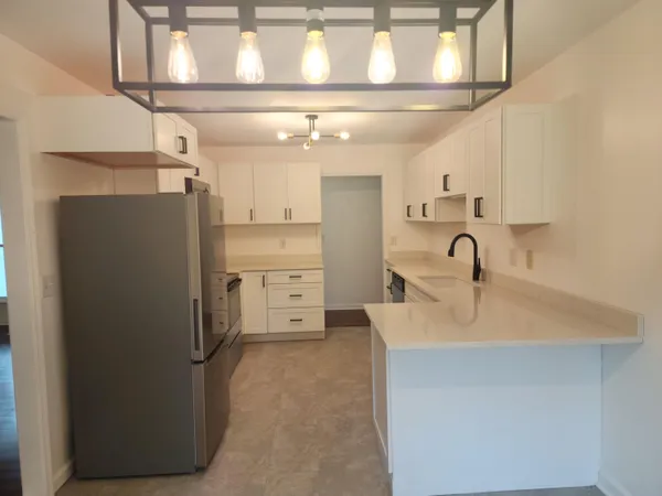 $2,650 | 747 Brant Road, Charleston, SC 29414