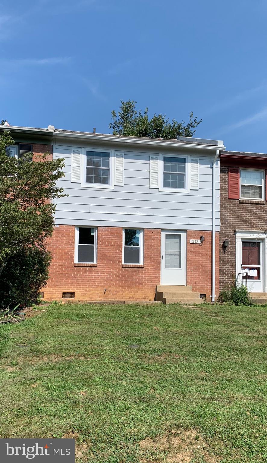213 Dry Mill Road Southwest Leesburg, VA 20175 - Photo 1 of 16