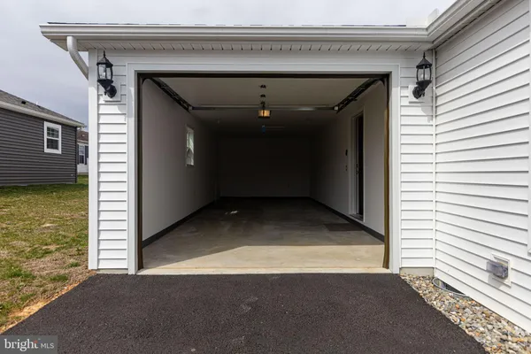 $272,500 | 17 Burke Drive, Shippensburg, PA 17257