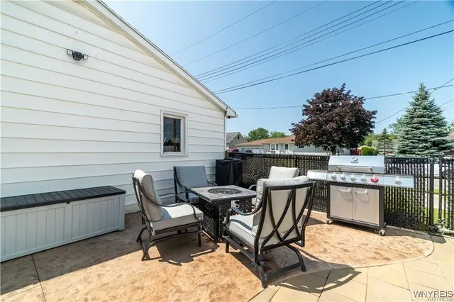 $299,000 | 37 Richmond Avenue, Lancaster, NY 14086