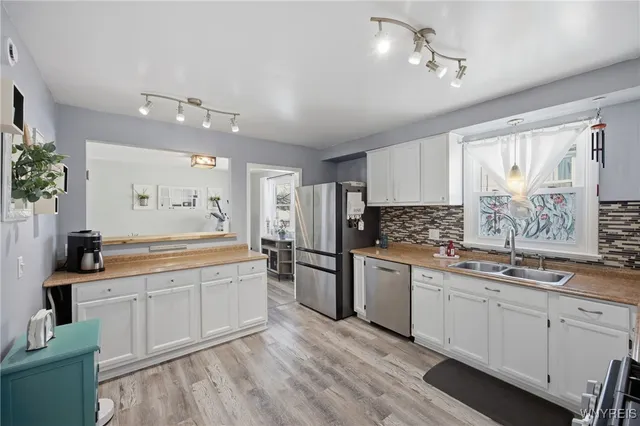 $299,000 | 37 Richmond Avenue, Lancaster, NY 14086