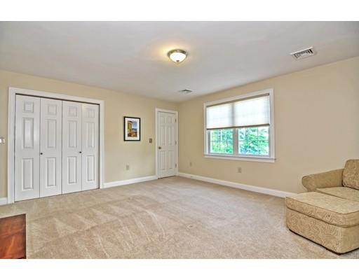 42 Birch Island Road Webster, MA 01570 - Photo 17 of 26 Gallery Image 17