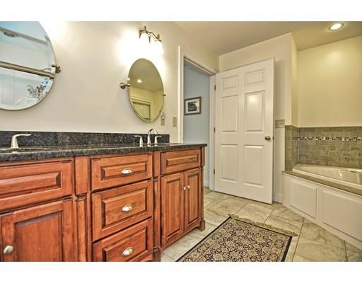 42 Birch Island Road Webster, MA 01570 - Photo 20 of 26 Gallery Image 20