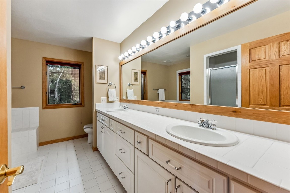 1118 Penstemon Road Keystone, CO 80435 - Photo 25 of 50 Spacious 5-piece bath